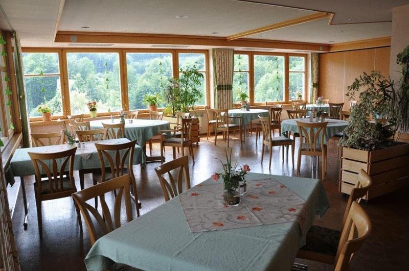 Landgasthof Hoelzle Waldstetten  Zewnętrze zdjęcie